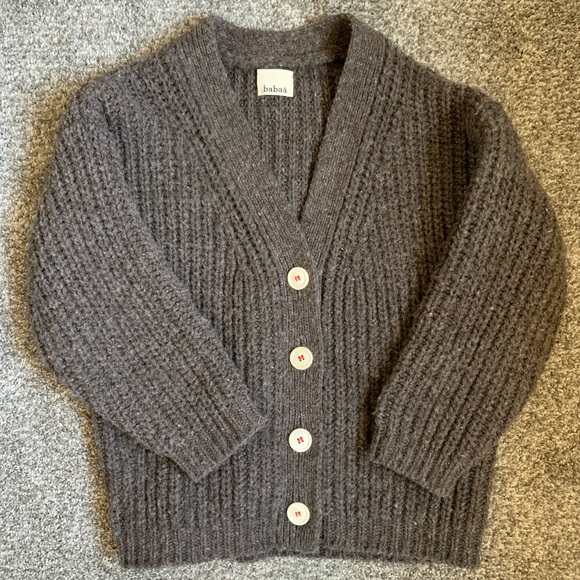 Babaa Sweaters - Babaa wool sweater. No.19 in Oak Mini
